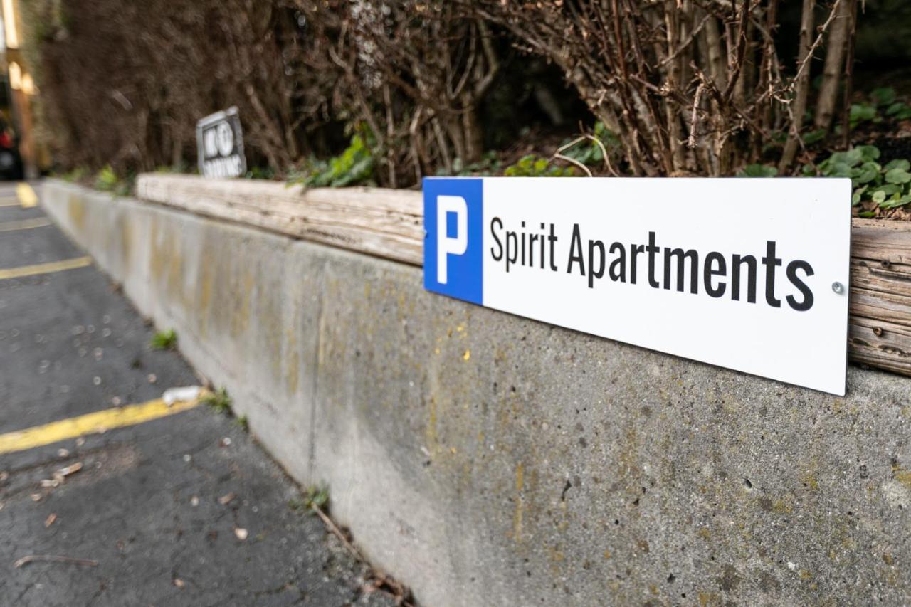 Spirit Apartments - Balkon Mit Seesicht - Parkplatz 브리엔츠 외부 사진